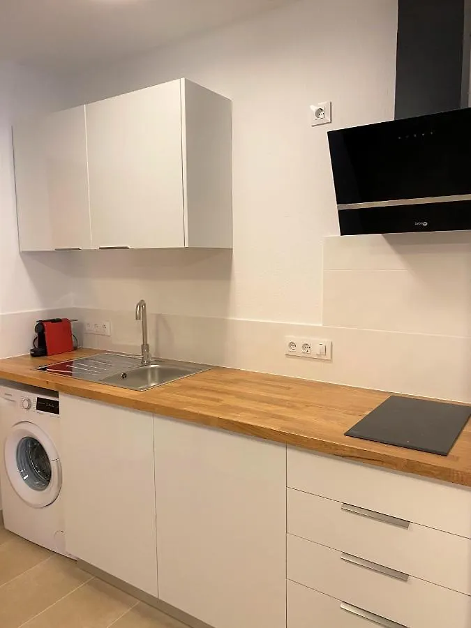 Apartaments L'Escala Centre Apartment