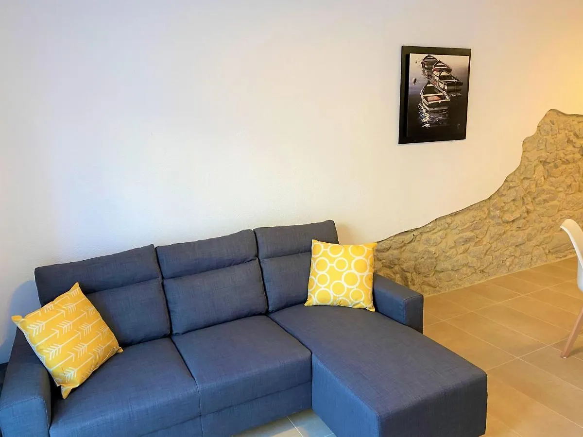 Apartaments L'Escala Centre 0*,